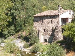 Le Moulin côté rivière